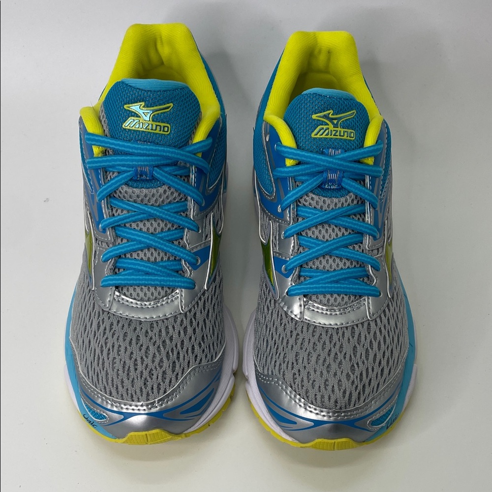 Mizuno Gray and Blue Athletic Shoes with Yellow Accents